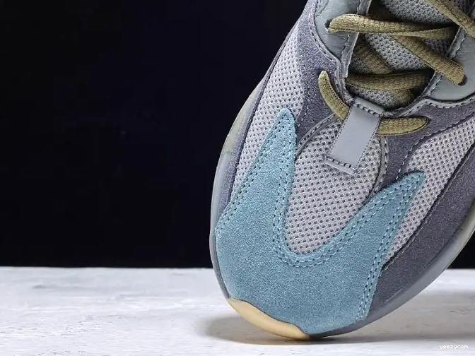 Blue Yeezy 700 Boost Adidas Teal FW2499 0513
